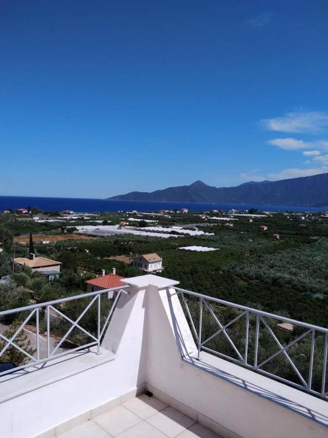 West Red Rock And View Leonidio Maisonette Studio Exterior photo